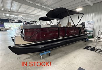 2025 Starcraft SLS 3 Q DH Burgundy Boat
